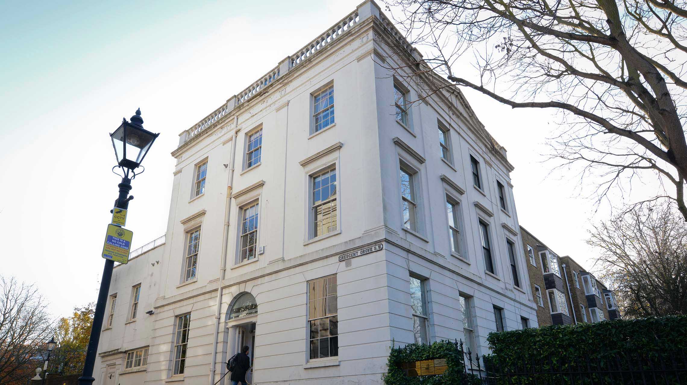 Crescent Lodge Dental Practice - London
